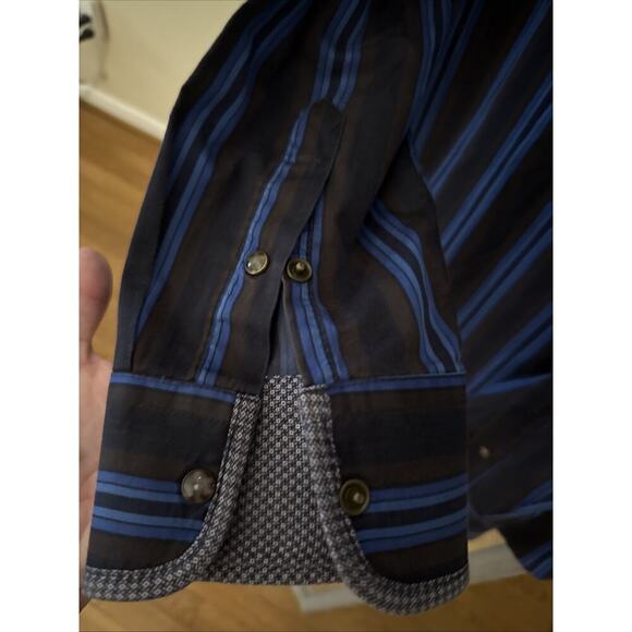Age Of Wisdom Mens Blue and Black Striped Button Up Shirt Large - Picture 8 of 9